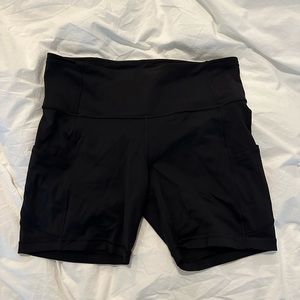 Lululemon align short 6” with pockets